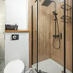 Host Kilinskiego 121c Lodz