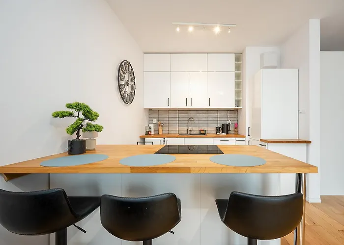 Host Kilinskiego 121c * Łódź